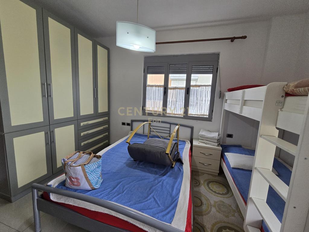 Shitet Apartament 1+1 në Golem, Durrës ! 70,000 €