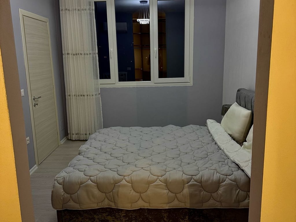 Jepet me qera Apartamenti 1+1 Astir (River Residence) Cmimi: 600euro