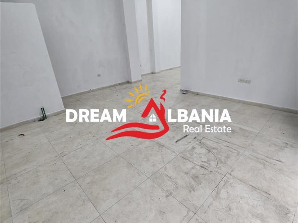 Business Space for Rent, At the Kamza Turn (ID 42711095)