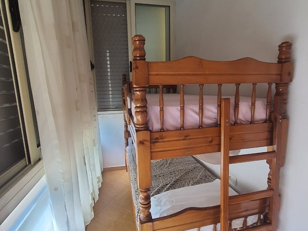 SHITET GARSONERE NE MALIN E ROBIT