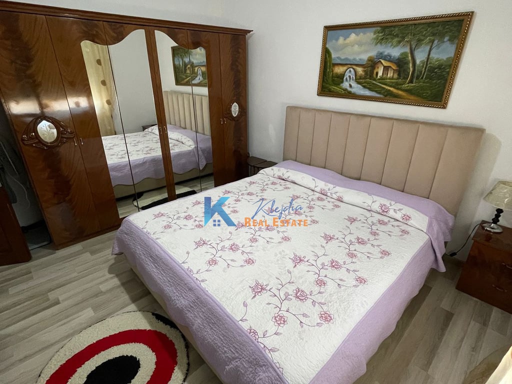 2+1 per SHITJE te Sheshi i Aviatoreve, Rruga Foto Janku