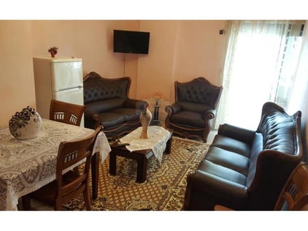 Apartament 1+1 me qira ne Zonen e Gardes, Bllok