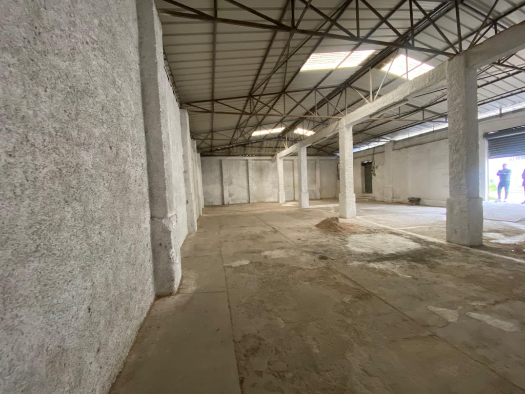 Magazine me Qira, ne Selite, prane Tregut Ushqimor