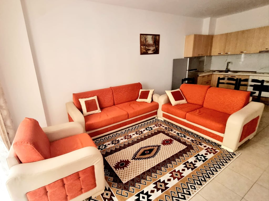 APARTAMENT ME QERA 2+1, ASTIR