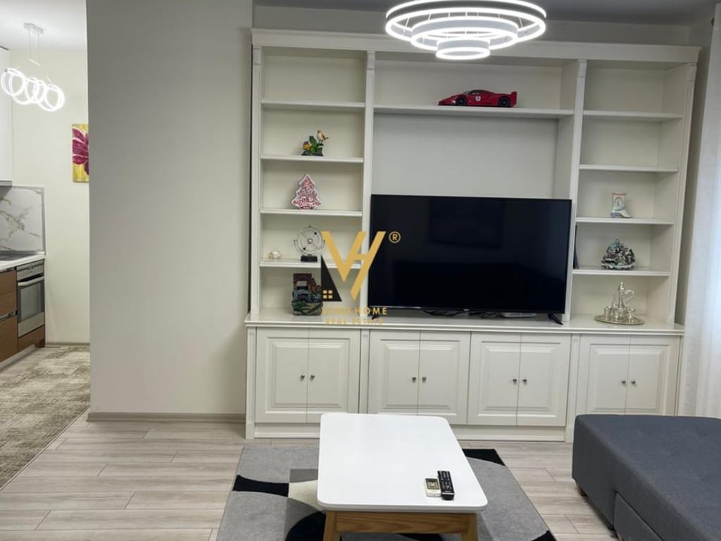 AFFITTASI APPARTAMENTO 1+1+BALCONE IN VIA KOSOVAREVE 1.000 EURO