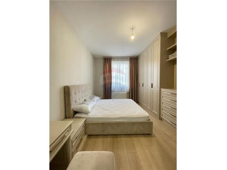 Appartamento 3+1+2 & Posto Auto, Giardino Botanico