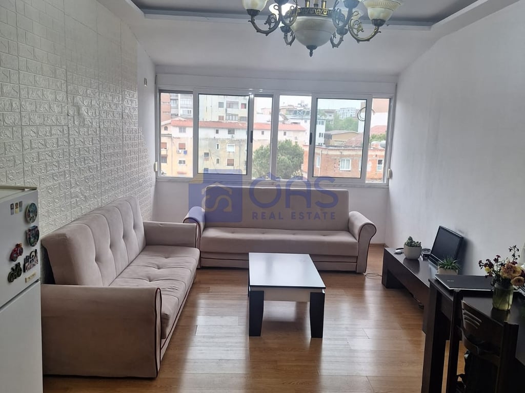 A 2+1 apartment is for rent in QSUT.