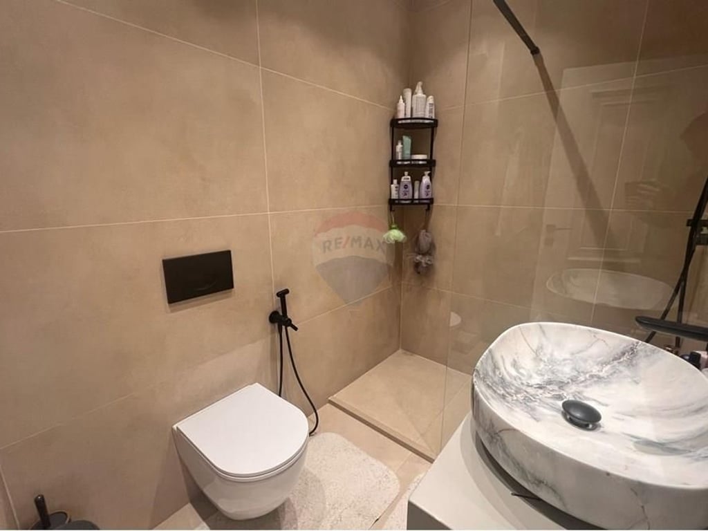 Appartamento - IN VENDITA 2+1 - PRESSO BLV I RI