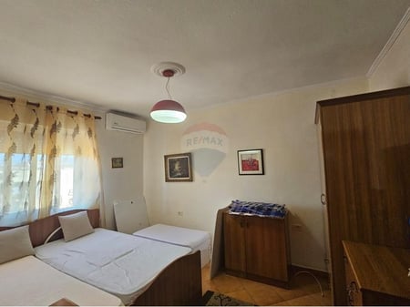 3+1 apartment for rent in Xhamllik!