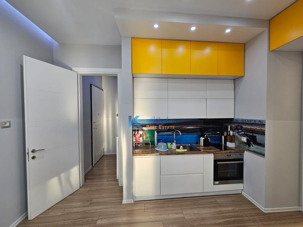 1+1 for rent at Delijorgji Complex