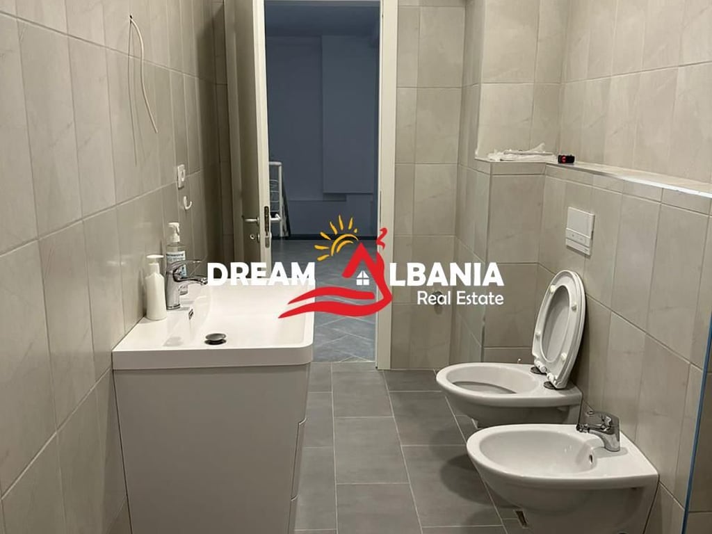 Appartamento 2+1+ Negozio a Fresk, vicino a Spar 2 a Tirana (ID 41211526)