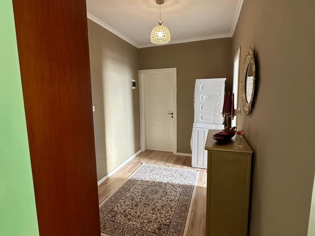 🏡 Apartment for Sale 1+1 – Former Park, Tirana