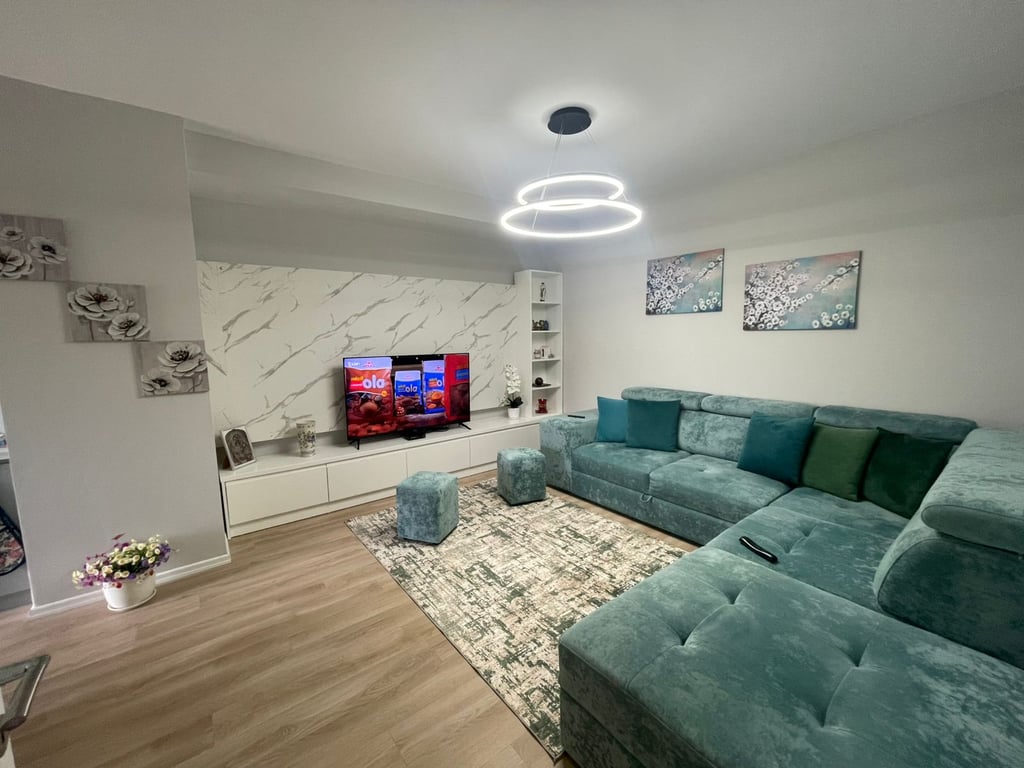 Apartment 2+1 for sale in Astir.