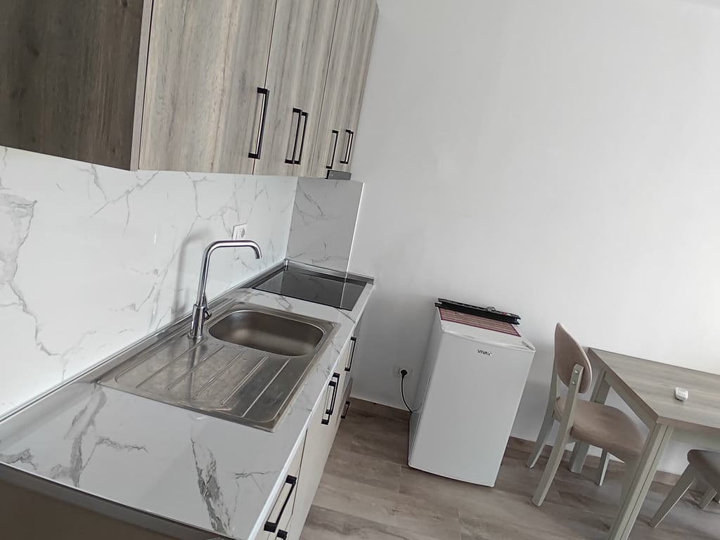 monolocale in affitto 300 euro al mese