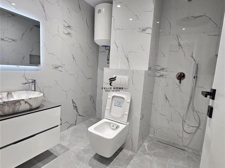 APARTMENT FOR SALE 2+1 PAZARI I RI 195,000 EURO