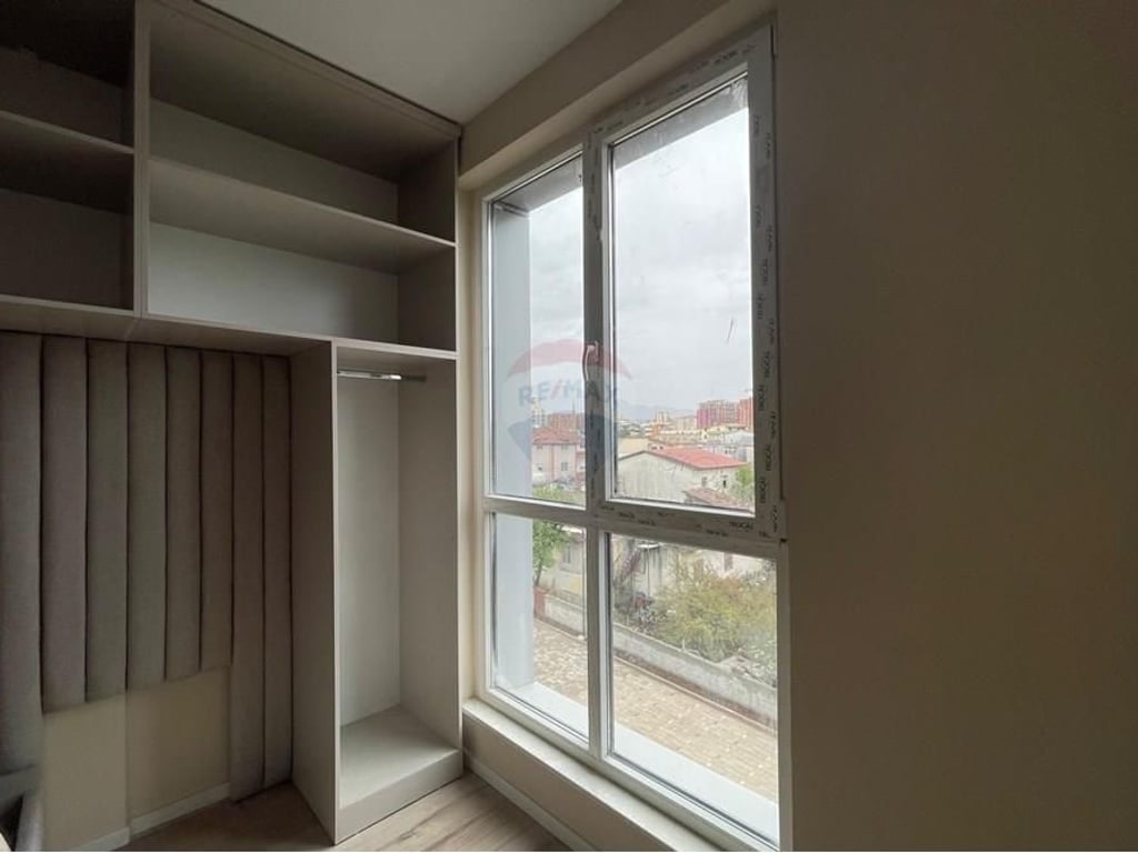 2+1 +2 apartment for rent at Siri Kodra.
