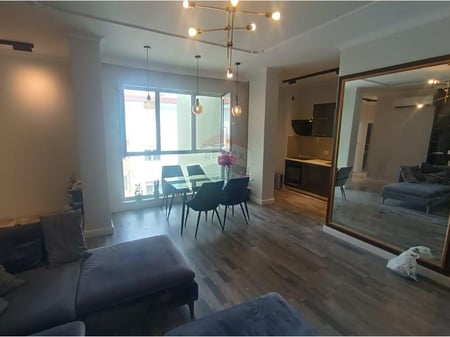 Apartament 2+1+2 + garazhd tek Kopshti Zoologjik