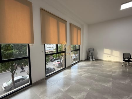 Rent, Business Space, Glass Facade – ASL Complex, 500 Euro/month