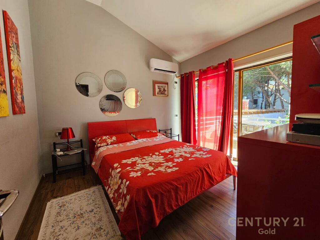 VILLA FOR SALE IN QERRET!