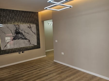 2+1 apartment for sale near the New Bazaar
