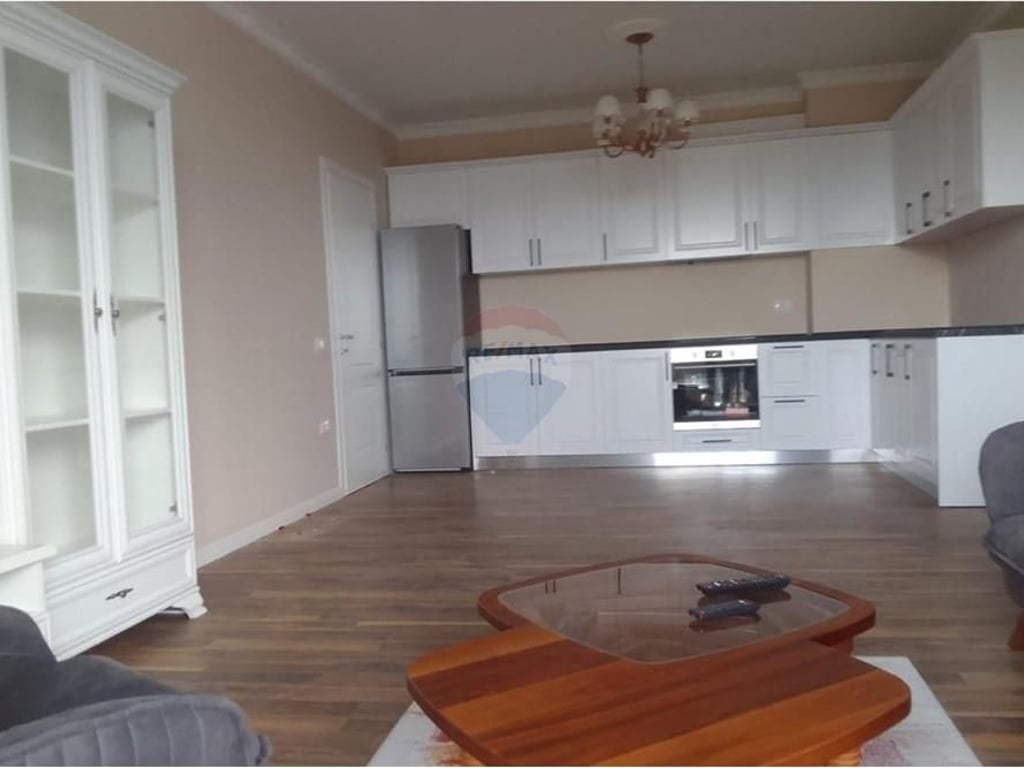 SHITET APARTAMENT 2+1+2 NE SAUK