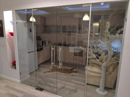 APARTAMENT ME QERA 2+1