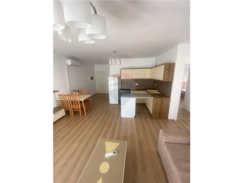 APPARTAMENTO 2+1+2 IN VENDITA AL KOMPLESSO KONTAKT!