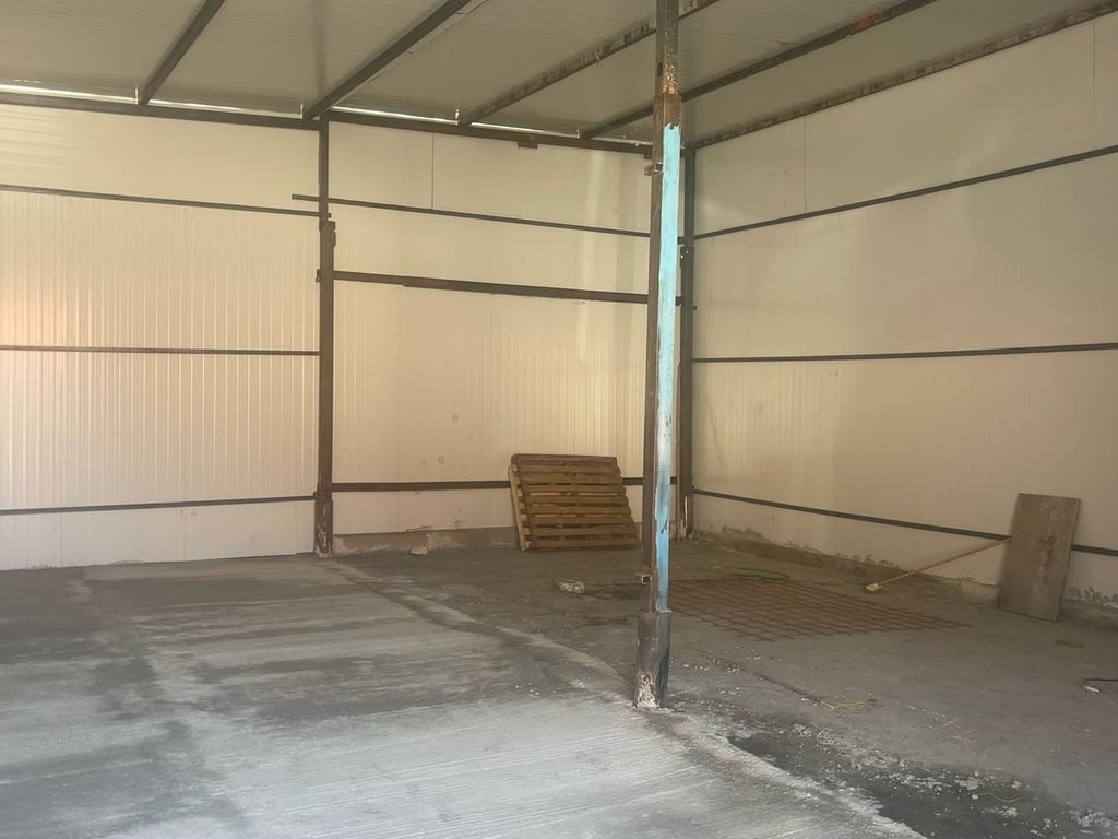 🏢 Jepet Magazinë me Qira | 110m2 | Selite