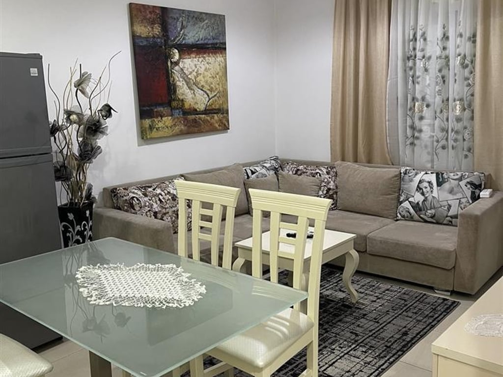 JEPET ME QERA APARTAMENT 1+1, KOMUNA E PARISIT, TIRANE