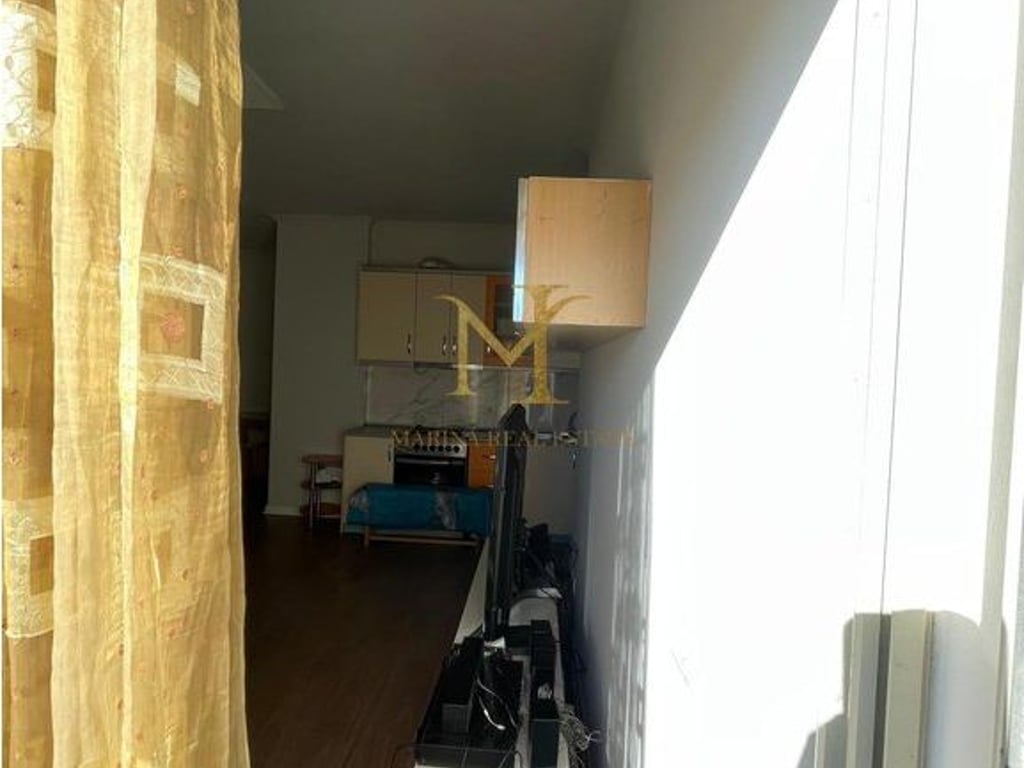 VENDESI APPARTAMENTO 1+1 CON VISTA MARE PRESSO LA RUOTA ROSSA!!