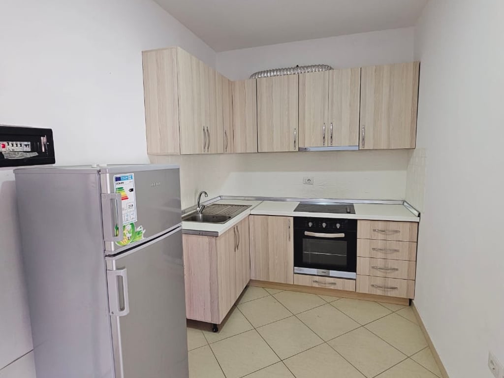 SHITET APARTAMENT 2+1 NE ZONEN E QERRETIT