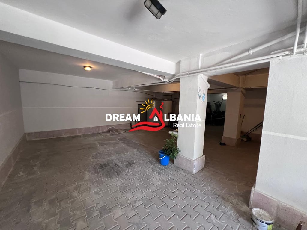 Villa in affitto in Via Elbasanit, vicino alle Ville Tedesche a Tirana (ID 4251357)