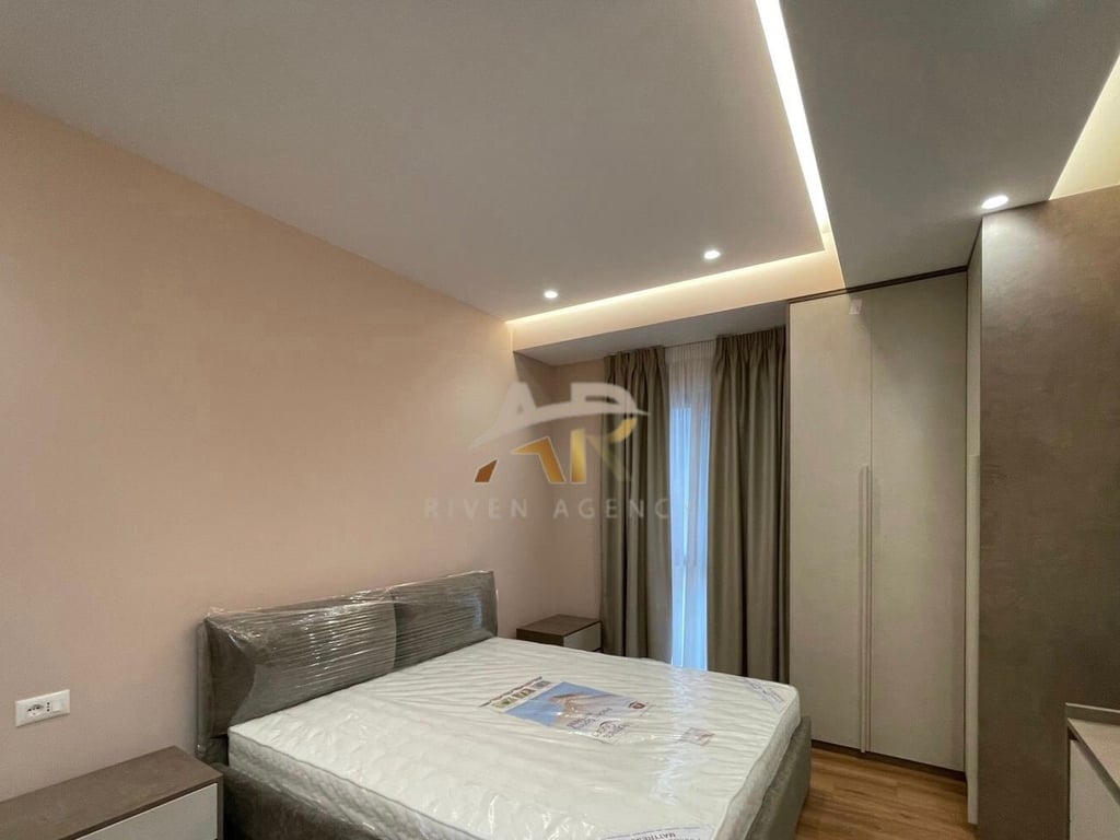 Appartamento 2+1+2 in affitto vicino a Via Dibrës