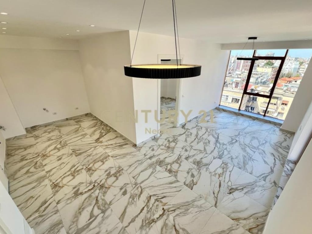 ✨ Qira, Zyrë Moderne – 70 m² – Rruga e Kavajës