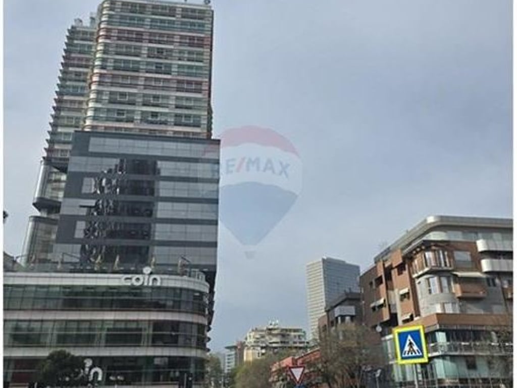 APPARTAMENTO 1+1+VERANDA VICINO A STD. AIR ALBANIA!