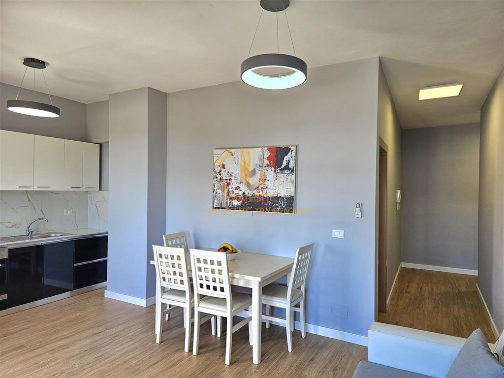 For sale, a super 1+1 apartment with a sea view in Saranda.
