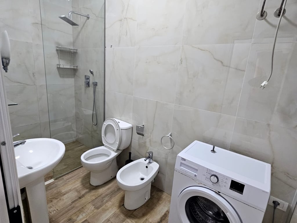 APARTMENT 2+1 FOR SALE IN QERRET BEACH