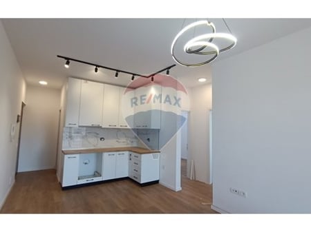 Apartment 2+1 for sale at Pazari i Ri!