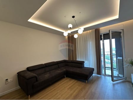 Apartment 2+1+2 for sale with parking at the former Profarma.