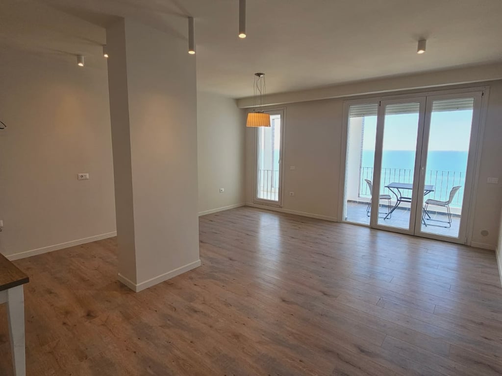 APPARTAMENTO 2+1 IN VENDITA A SHKEMBI I KAVAJES