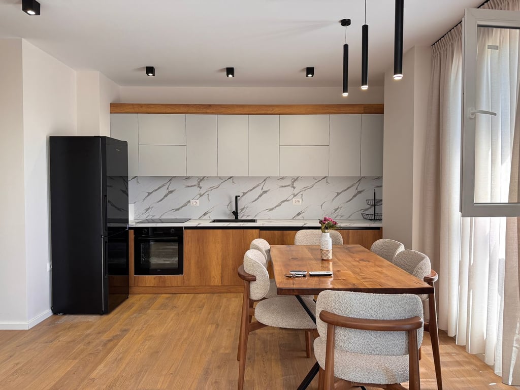 Vendesi appartamento 2+1+2 Don Bosko, arredato.