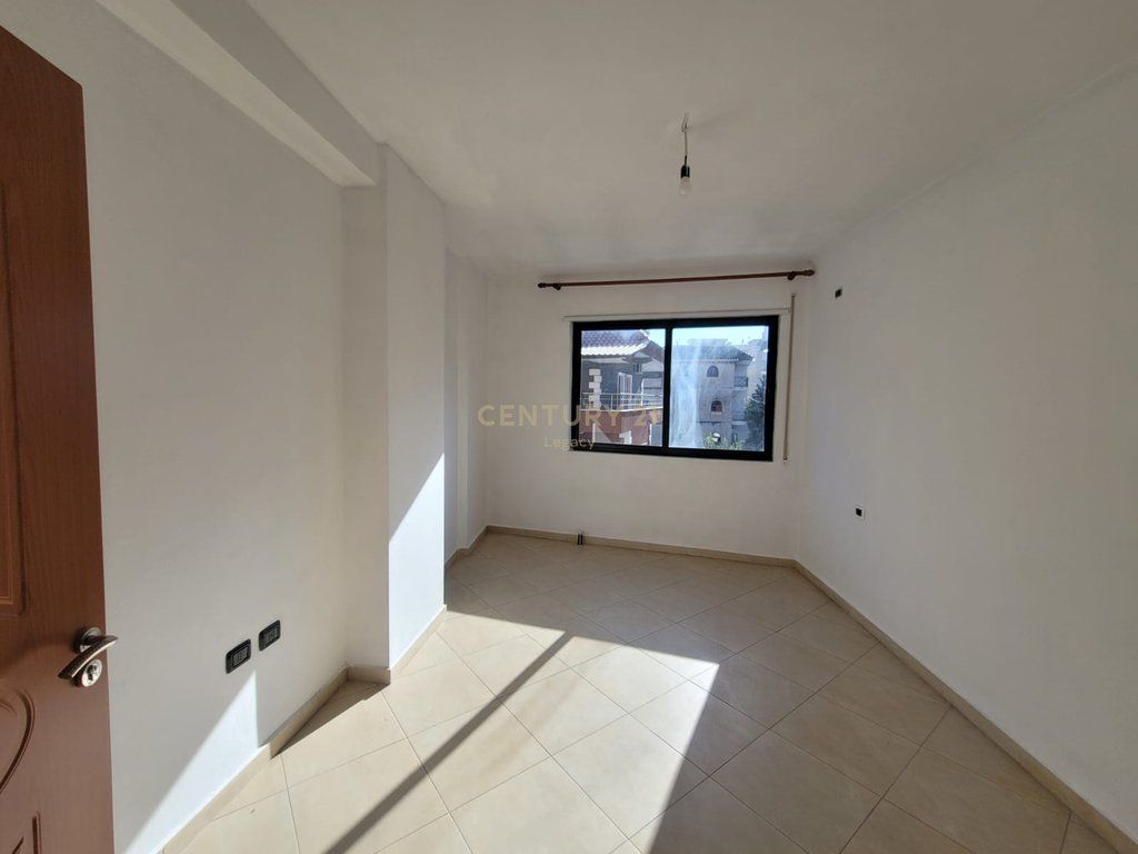 Appartamento 3+1+2 bagni a Fresk 400 € /Mese