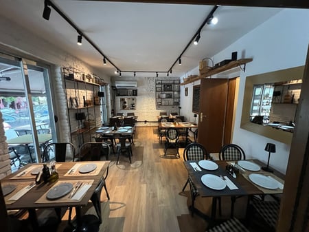 Shitet biznesi bar restaurant prane 21 Dhjetori 