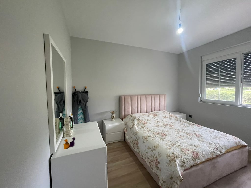 Apartment 2+1 for sale in Astir.