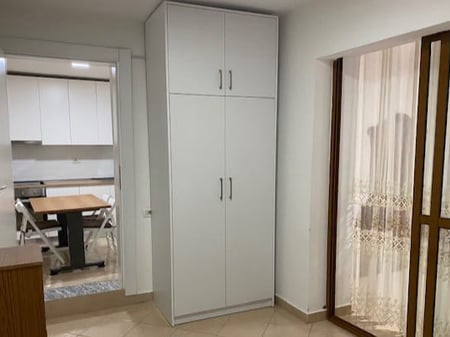 Apartament me qera 1+1