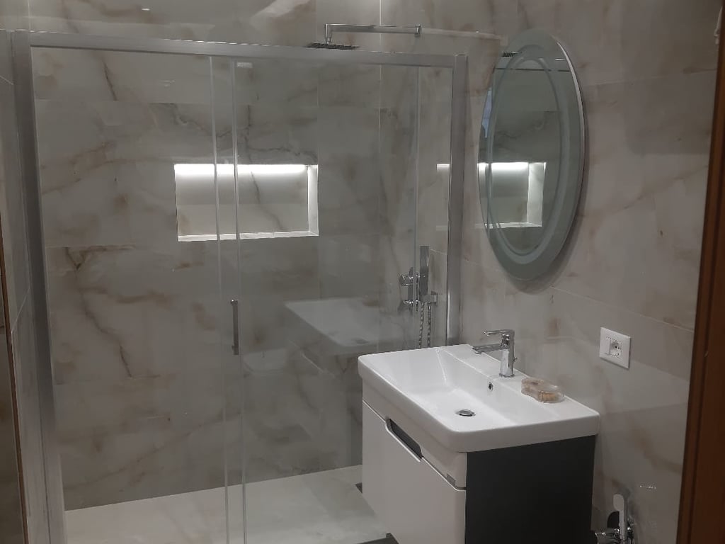 Apartament Me Qera 2+1 tek Ish Ekspozita (ID B2201289) Tirane