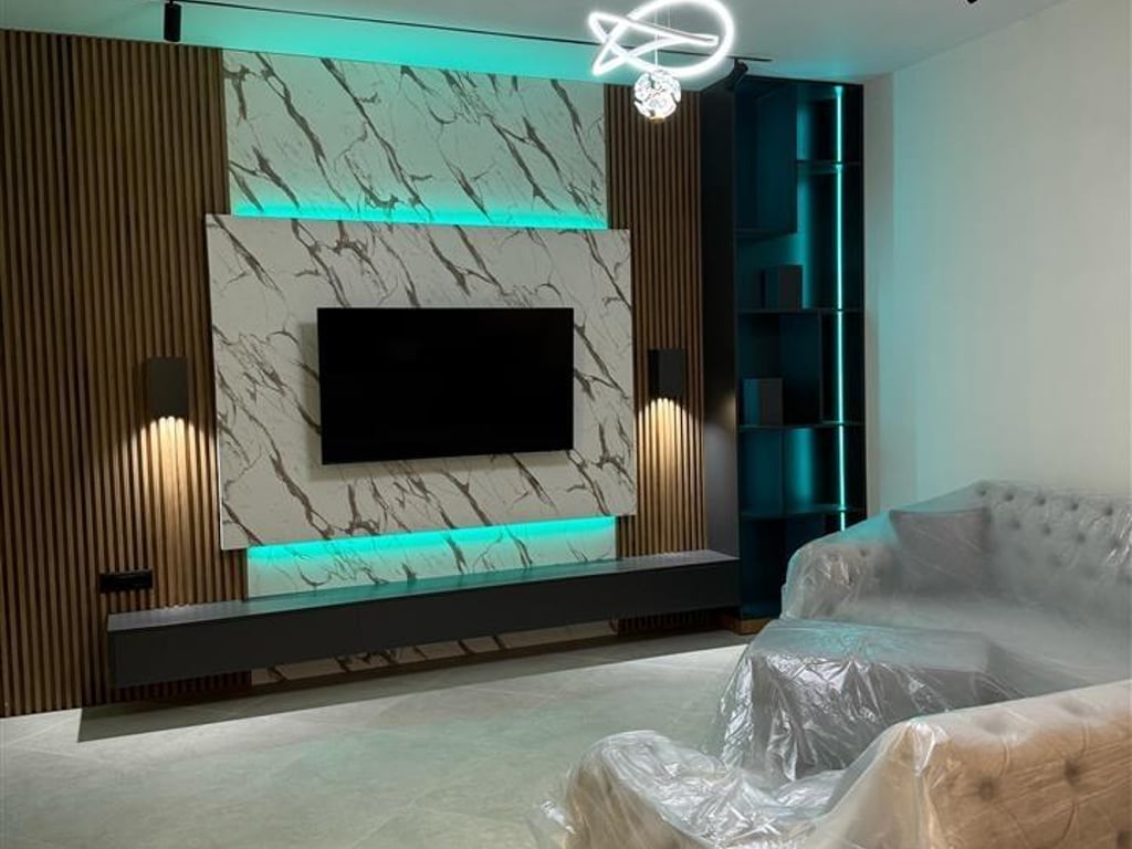 Jepet me qera vil 2 kateshe te tegu 4+1+ post parkimi