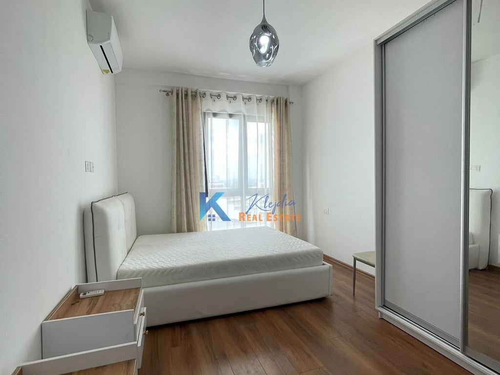 Apartament 1+1 per qira te Kompleksi Arlis, ne rrugen e Dibres