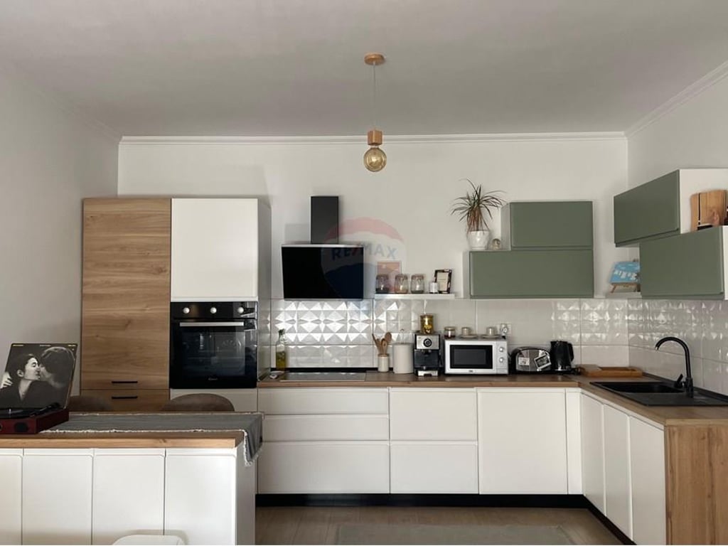 An apartment 1+1 is available for rent in Don Bosko.