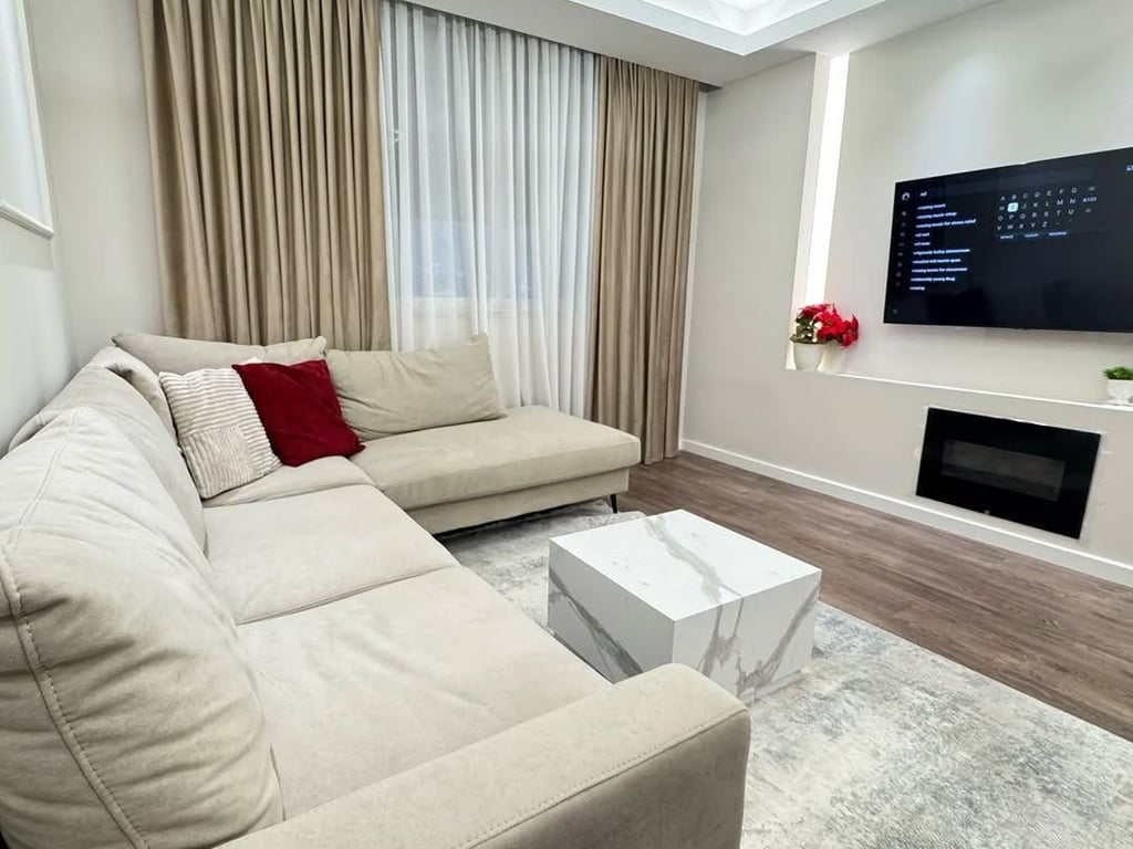 Apartment 2+1+2 for sale entrance Kodra e Diellit 1.